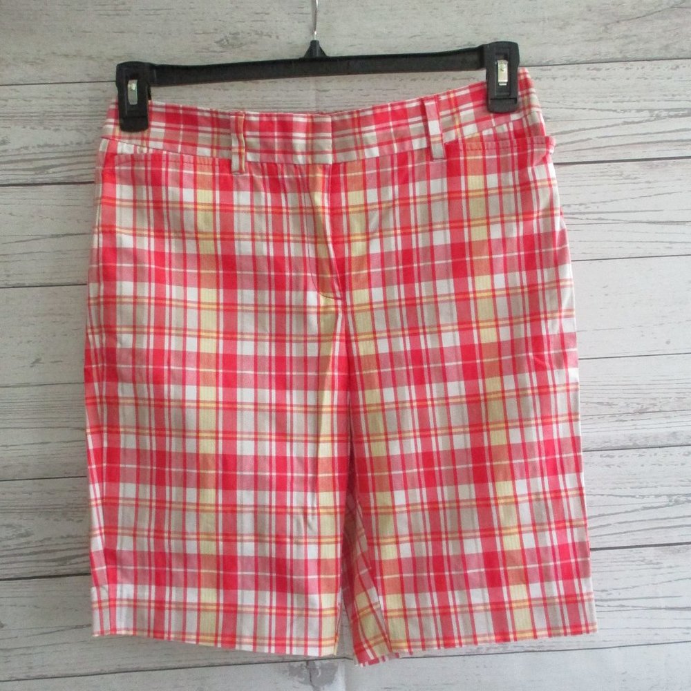 LIZ CLAIBORNE cute Bermuda shorts - sz 6P - "Jackie" style